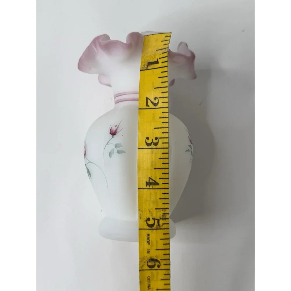 Vtg Fenton Ruffled Melon Vase Hand Painted L Everson Pink Roses Milk Glass Satin